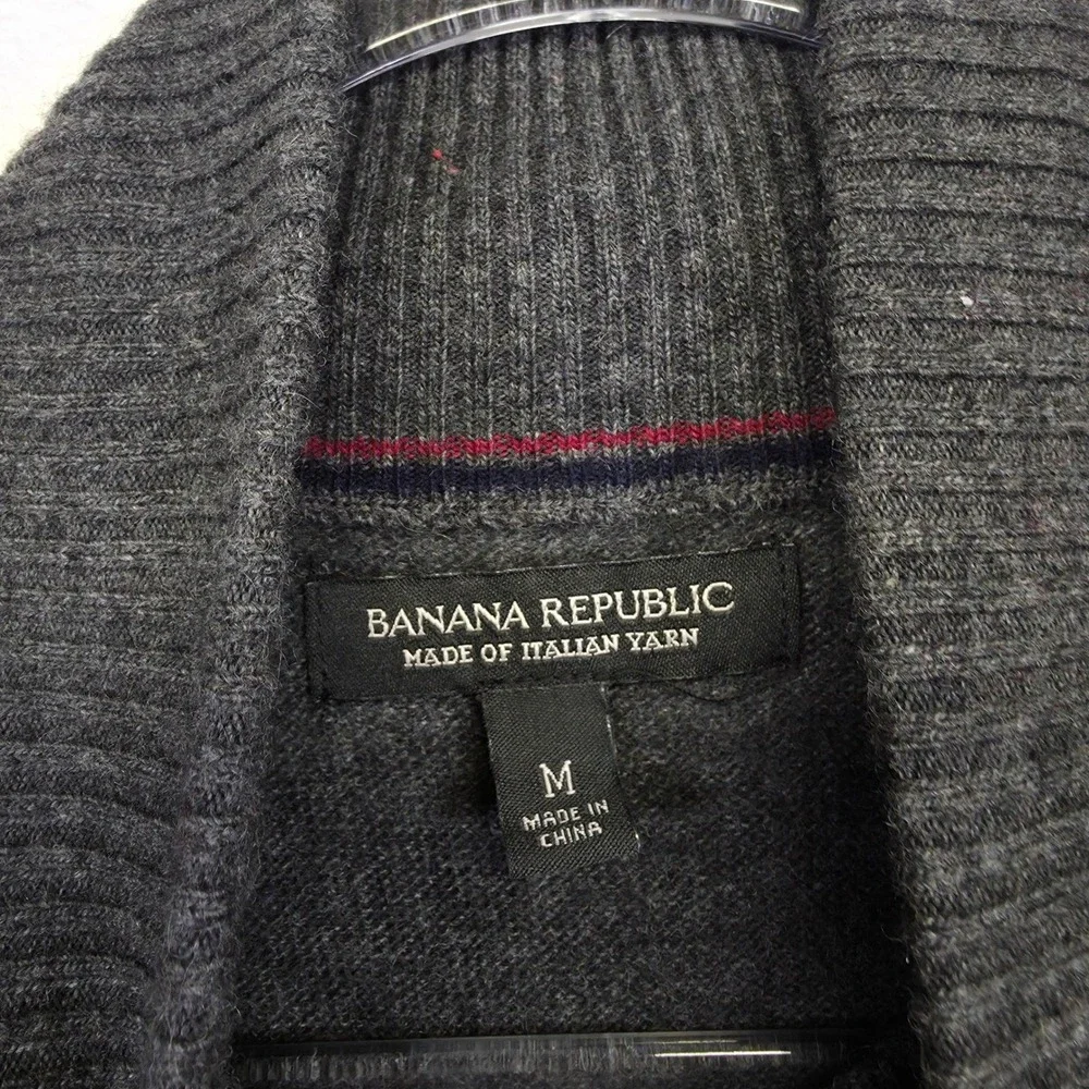 Banana Republic Sweater Mens M Gray Italian Yarn Merino‎ Wool Classic Minimalist